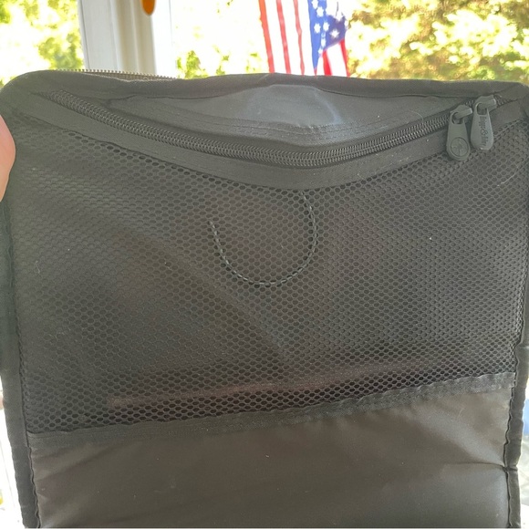 Briggs & Riley Baseline 1126 Essential Carry On Olive Green Duffle Bag - Picture 9 of 16